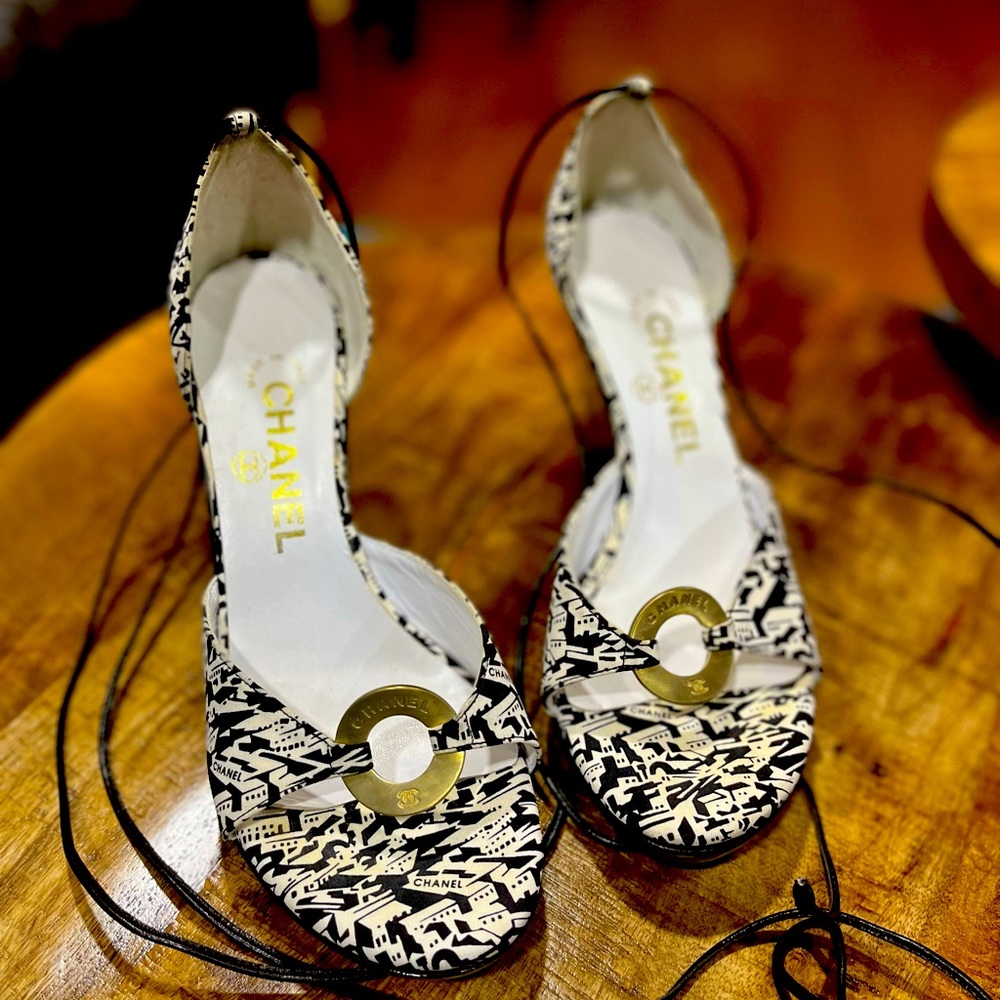 Chanel  shoes